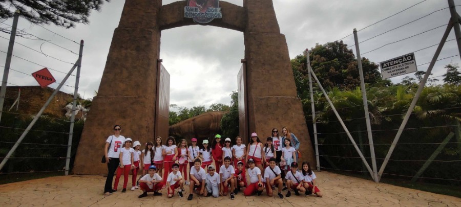 3º ano no Vale dos Dinossauros e Museu de Cera